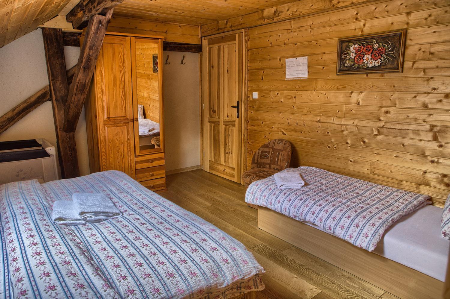 Penzion Zbojnicky Halas Tisovec Exterior foto