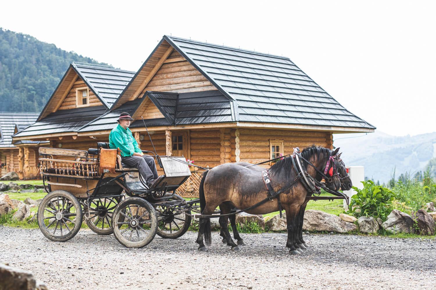 Penzion Zbojnicky Halas Tisovec Exterior foto